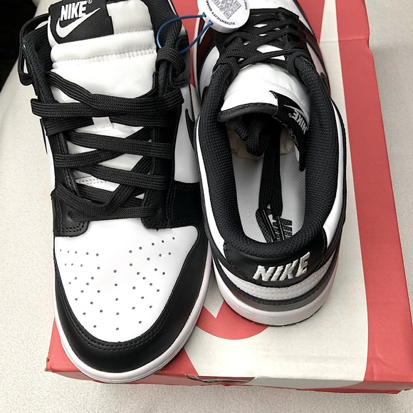 NIKE 'PANDA' Dunk Low RETRO Men's Casual Sneaker Shoe Size 11 NEW in Box - Picture 7 of 10